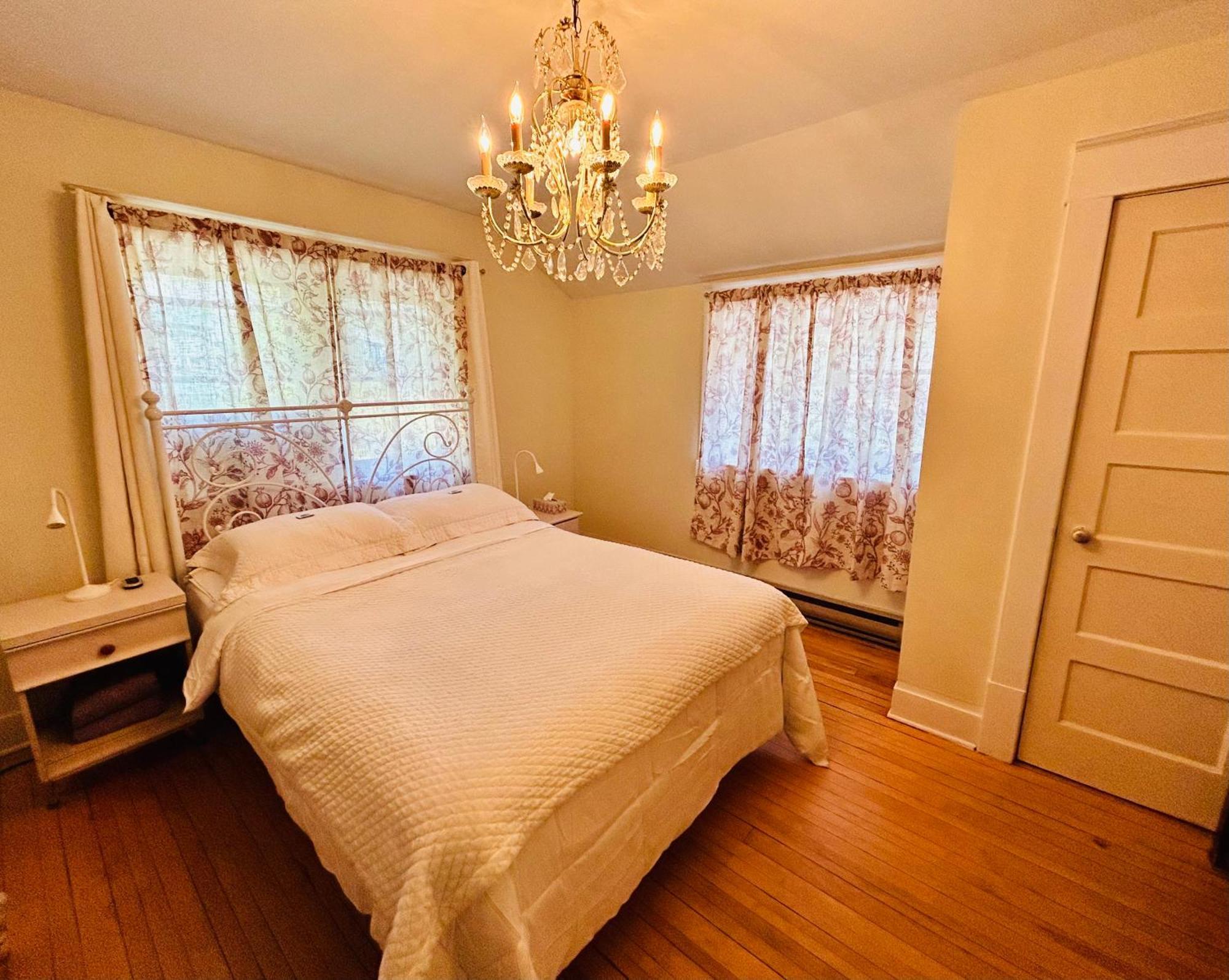 Auberge De Mon Petit Chum B&B ウェークフィールド エクステリア 写真
